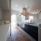 三島市富士ビレッジ｜富士を望むアプリコット色の家。施工例06