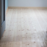 神奈川県中郡|塗り壁に木の温もりあふれる家。施工例016