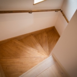 神奈川県中郡｜塗り壁に木の温もりあふれる家。施工例019