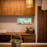 沼津市松沢町|高台にあるオークフロアと漆喰の家。施工例17