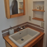 サンプラス でこぼこ塗り壁とパインの家。施工例